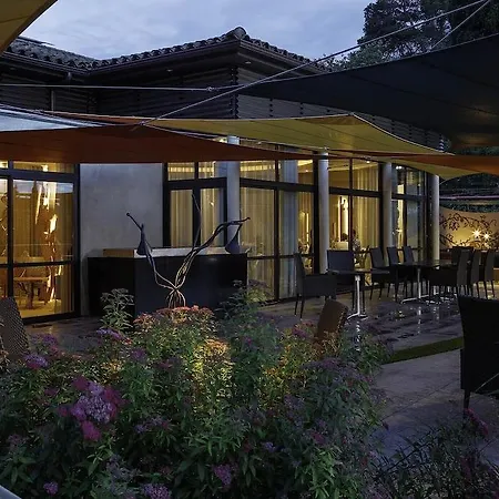 Hôtel Restaurant Le Parc Franck Putelat 5*