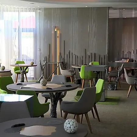 Le Parc - La Table De Franck Putelat Hotel