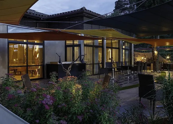 Hotel Le Parc - La Table De Franck Putelat 5*