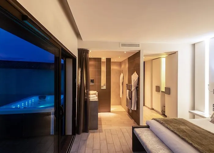 Hotel Le Parc - La Table De Franck Putelat Hotel 5*