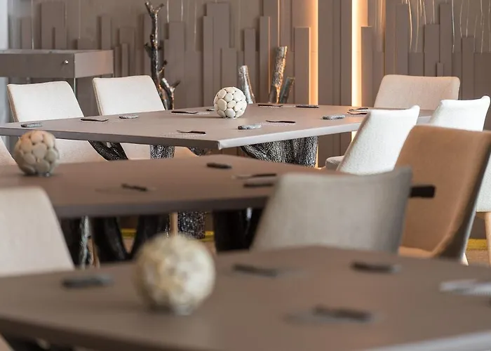 Hotel Le Parc - La Table De Franck Putelat 5* Carcassonne