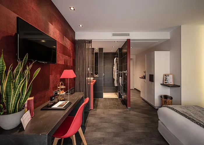 Hotel Le Parc - La Table De Franck Putelat 5*